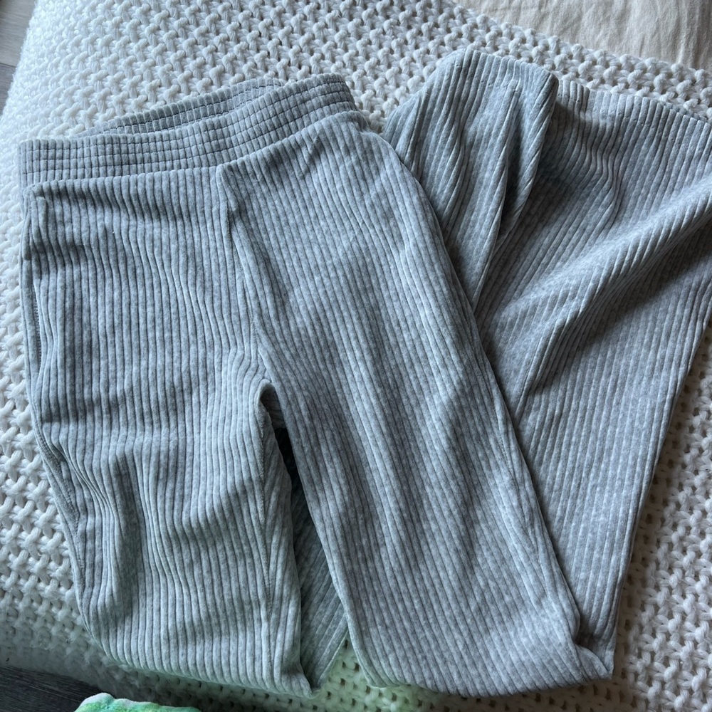 Aerie velour ribbed flare legging
